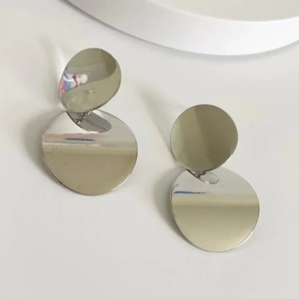 Silvia Statement Earrings (silver color)